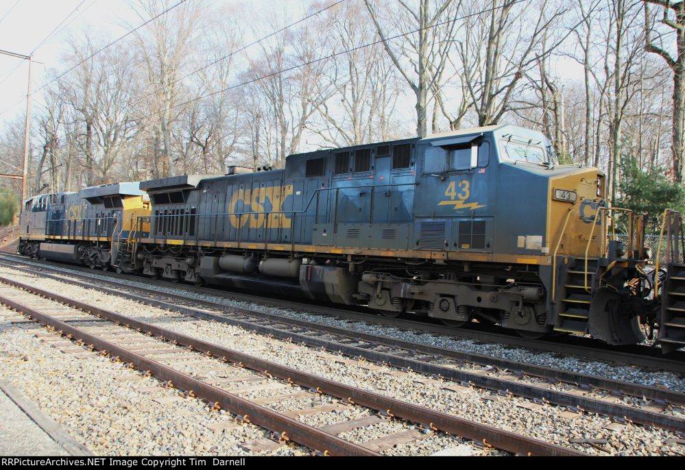 CSX 43 on M410